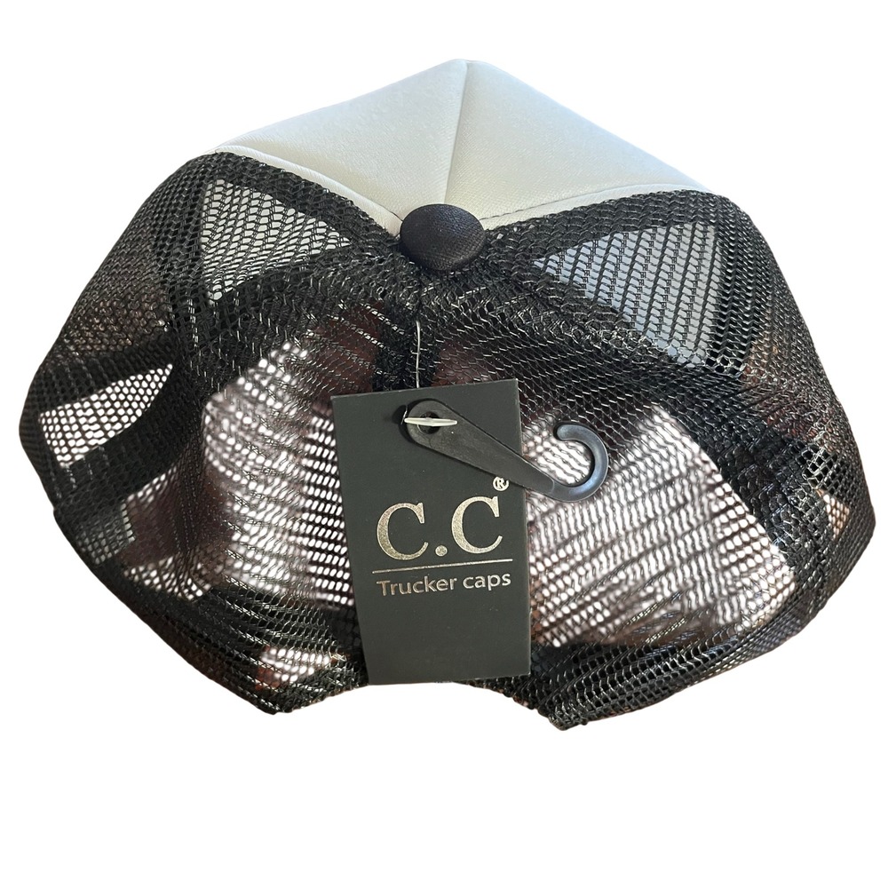 C.C. Smiley Face Trucker Hat Women‎ OS Black White NEW Daisy Chain Take It Easy - Picture 3 of 7
